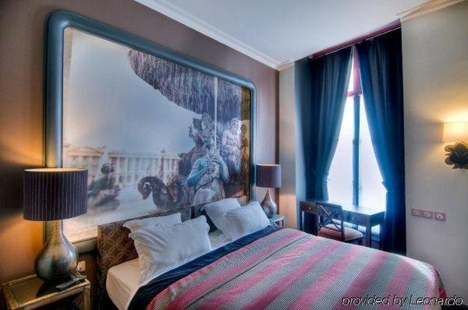 פריז Hotel Fontaines Du Luxembourg חדר תמונה